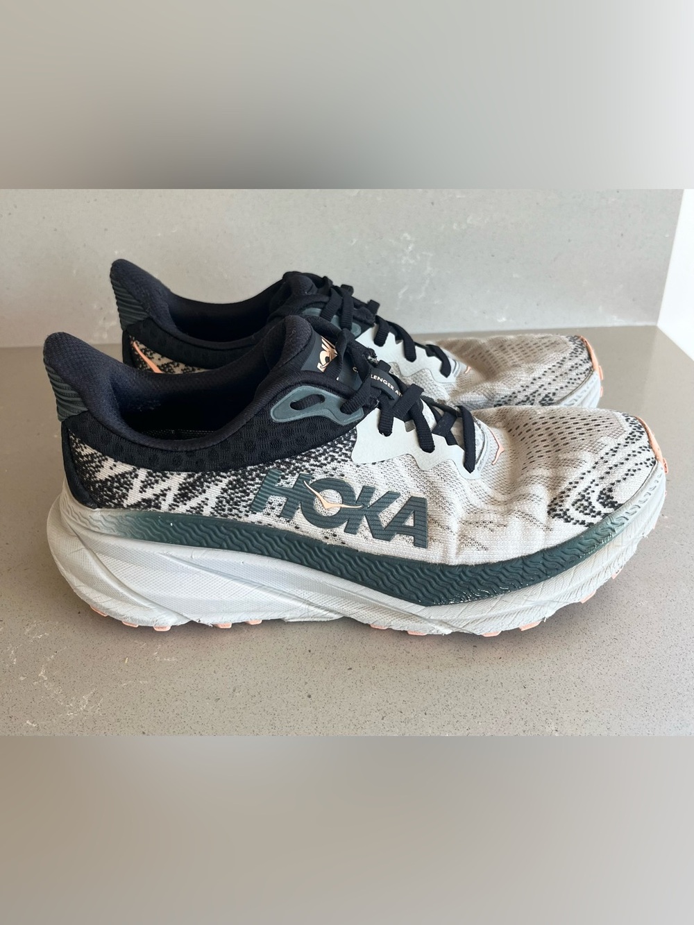 Hoka One One Challenger ATR 7 Harbor Mist Spruce Women's Running Shoes Size 8.5